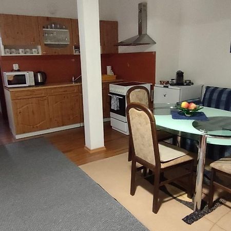 Apartman Hluboká nad Vltavou Екстериор снимка