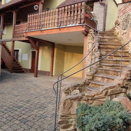 Apartman Hluboká nad Vltavou Екстериор снимка